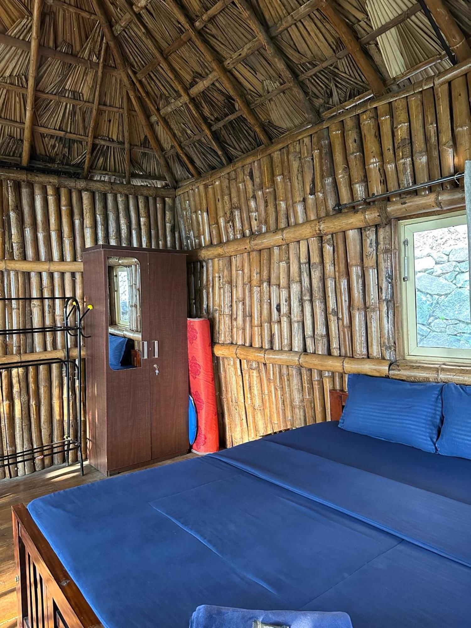 Sunset Valley Kerala Pool Resort - Serene Natural Forest Cottage Stay In Idukki With Sunrise & Sunset Panoramas, Natural Streams & Tranquil Summer Evenings Pīrmed Екстериор снимка